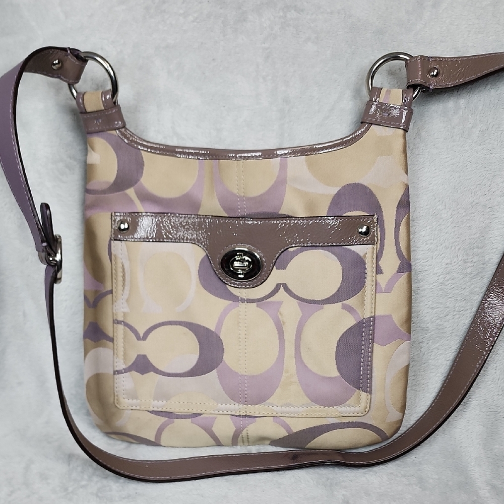 Coach 2011 Penelope shoulder bag